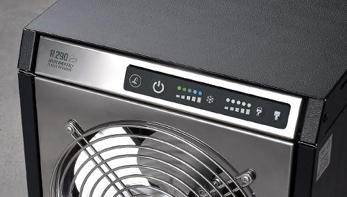 DIGITÁLNÍ TERMOSTAT