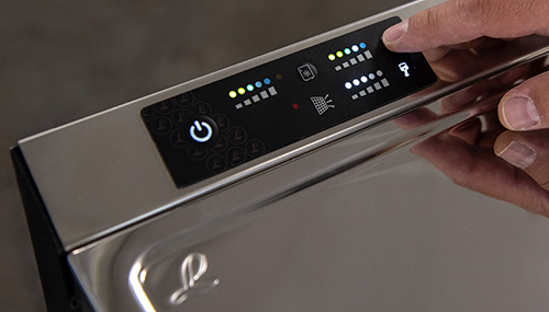 MODERNÍ OVLÁDÁNÍ